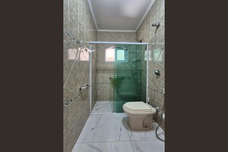 Casa para alugar com 150m², 3 quartos e 4 vagasBanheiro da Suíte