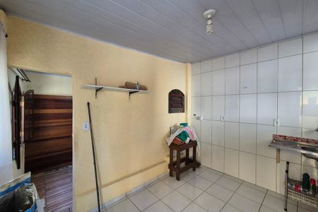 Casa para alugar com 150m², 3 quartos e 4 vagasCozinha 