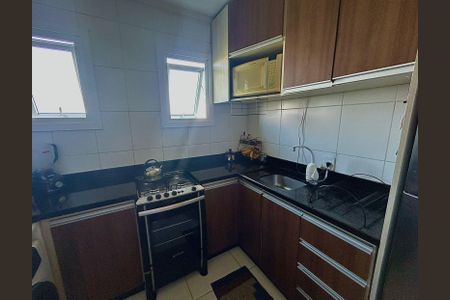 Apartamento à venda com 63m², 2 quartos e 1 vaga Apartamento à venda com 63m², 2 quartos e 1 vagaCozinha