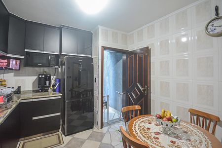 Casa à venda com 180m², 2 quartos e 4 vagasCozinha