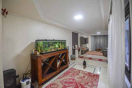 Casa à venda com 180m², 2 quartos e 4 vagasSala 1
