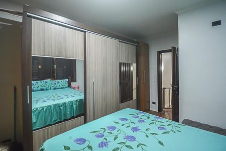 Casa à venda com 180m², 2 quartos e 4 vagasQuarto 2