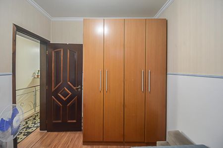 Casa à venda com 180m², 2 quartos e 4 vagasQuarto 1
