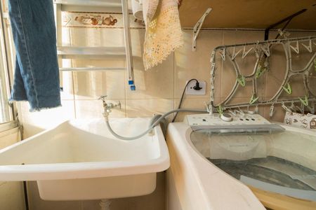 Apartamento à venda com 70m², 3 quartos e 1 vagaÁrea de Serviço