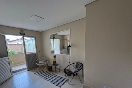 Apartamento para alugar com 48m², 2 quartos e 1 vagaHall social