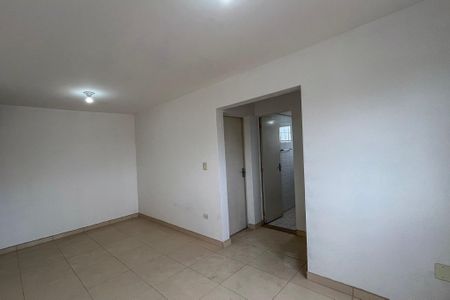 Sala de apartamento para alugar com 2 quartos, 48m² em Parque Fongaro, São Paulo