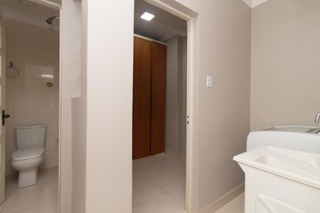 Apartamento para alugar com 105m², 3 quartos e 1 vagaÁrea de Serviço