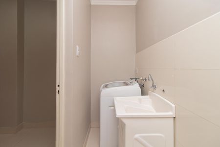 Apartamento para alugar com 105m², 3 quartos e 1 vagaÁrea de Serviço