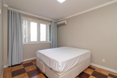 Quarto 2 de apartamento para alugar com 3 quartos, 105m² em Centro Histórico, Porto Alegre