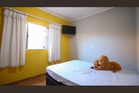 Casa para alugar com 2 quartos, 300m² em Jardim Planalto, São Paulo