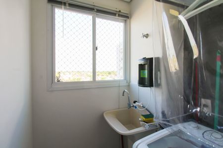 Apartamento à venda com 58m², 2 quartos e 2 vagasCozinha e Área de Serviço