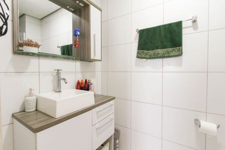 Apartamento à venda com 58m², 2 quartos e 2 vagasBanheiro