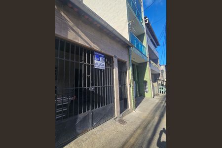 Casa para alugar com 200m², 5 quartos e 1 vagaplaquinha Instalada 