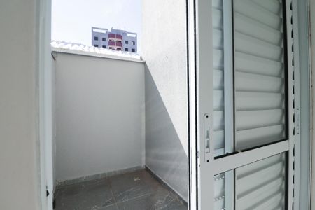 Apartamento para alugar com 43m², 1 quarto e sem vagavaranda do quarto