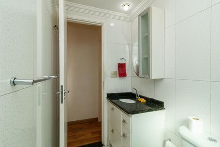 Apartamento à venda com 62m², 2 quartos e 1 vaga Apartamento à venda com 62m², 2 quartos e 1 vagaBanheiro