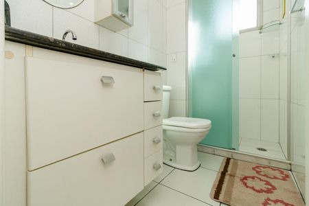 Apartamento à venda com 62m², 2 quartos e 1 vaga Apartamento à venda com 62m², 2 quartos e 1 vagaBanheiro