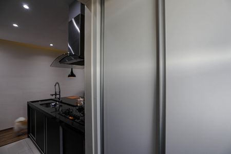 Apartamento para alugar com 67m², 2 quartos e 1 vagaÁrea de Serviço