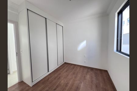 Apartamento para alugar com 2 quartos, 110m² em Floresta, Belo Horizonte