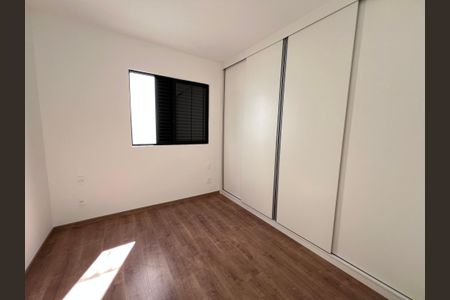 Apartamento para alugar com 2 quartos, 110m² em Floresta, Belo Horizonte