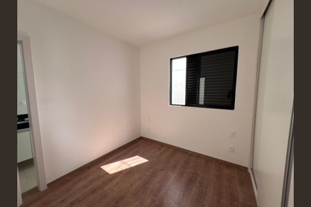 Apartamento para alugar com 2 quartos, 110m² em Floresta, Belo Horizonte