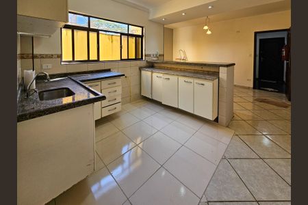 Sala/Cozinha de apartamento à venda com 2 quartos, 70m² em Vila Alzira, Santo André