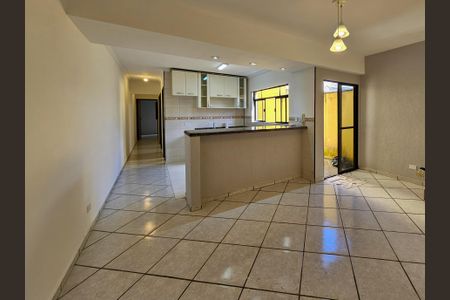 Sala/Cozinha de apartamento à venda com 2 quartos, 70m² em Vila Alzira, Santo André