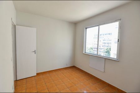 Apartamento para alugar com 71m², 2 quartos e 1 vagaQuarto