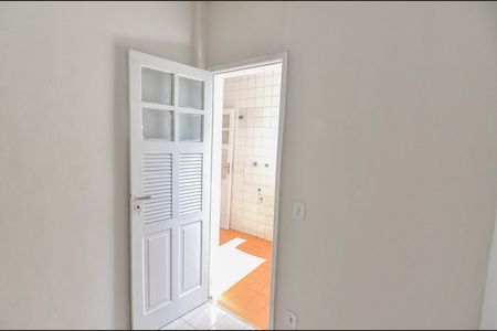 Apartamento para alugar com 71m², 2 quartos e 1 vagaQuarto de Serviço