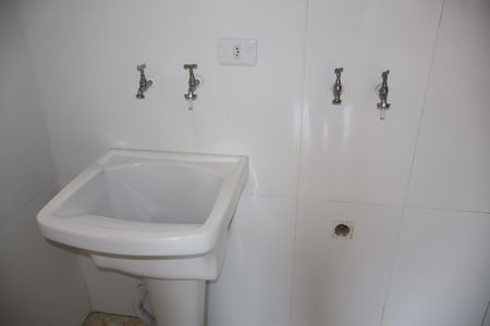 Apartamento para alugar com 30m², 1 quarto e sem vagaÁrea de Serviço