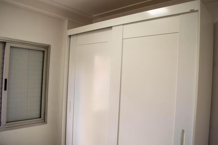 Apartamento à venda com 58m², 2 quartos e 1 vagaQuarto 2