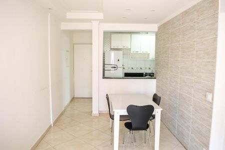 Apartamento à venda com 58m², 2 quartos e 1 vagaSala