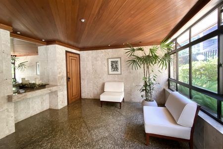 Apartamento à venda com 170m², 4 quartos e 2 vagasÁrea comum