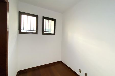 Apartamento à venda com 170m², 4 quartos e 2 vagasQuarto de Serviço