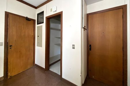 Apartamento à venda com 170m², 4 quartos e 2 vagasÁrea de Serviço