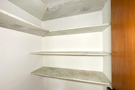 Apartamento à venda com 170m², 4 quartos e 2 vagasDespensa