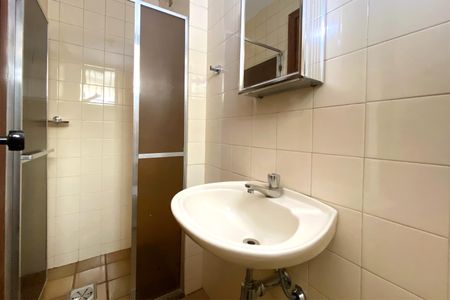 Apartamento à venda com 170m², 4 quartos e 2 vagasBanheiro de serviço