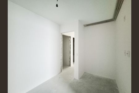 Apartamento à venda com 150m², 3 quartos e 2 vagasSuíte 2