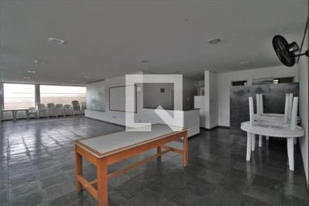 Apartamento à venda com 49m², 2 quartos e 1 vagaSalão de festas