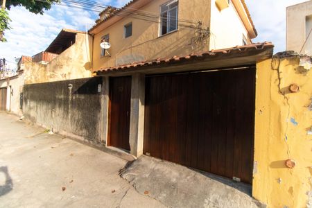 Apartamento para alugar com 60m², 2 quartos e 2 vagasFachada