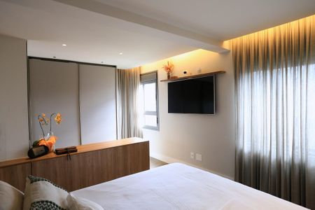 Apartamento à venda com 166m², 2 quartos e 3 vagasSuíte