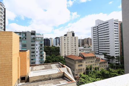 Apartamento à venda com 166m², 2 quartos e 3 vagasVista