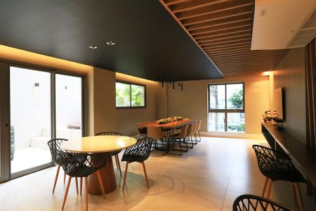 Apartamento à venda com 166m², 2 quartos e 3 vagasÁrea comum - Salão de festas