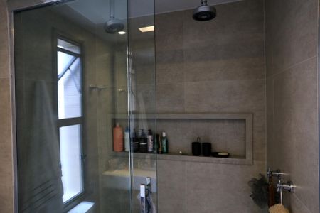 Apartamento à venda com 166m², 2 quartos e 3 vagasBanheiro da Suíte