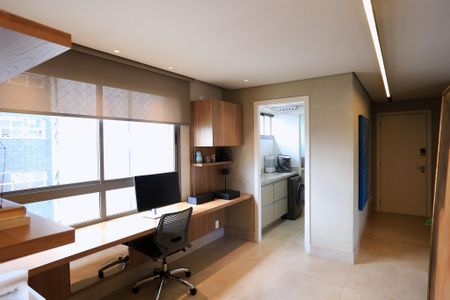 Apartamento à venda com 166m², 2 quartos e 3 vagasSala