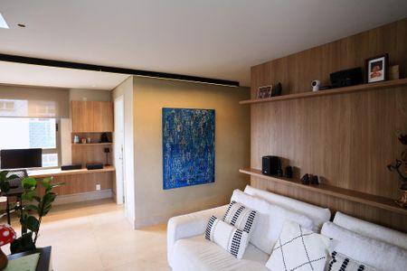 Apartamento à venda com 166m², 2 quartos e 3 vagasSala