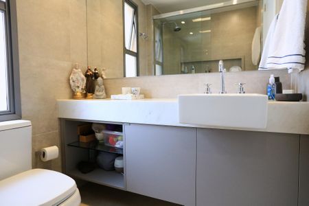 Apartamento à venda com 166m², 2 quartos e 3 vagasBanheiro