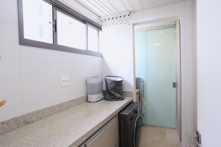 Apartamento à venda com 166m², 2 quartos e 3 vagasÁrea de Serviço