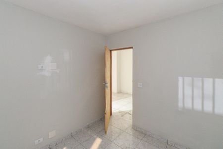 Quarto 2 de apartamento à venda com 2 quartos, 38m² em Parque Edu Chaves, São Paulo