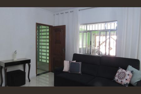 Casa à venda com 280m², 3 quartos e 3 vagasSala
