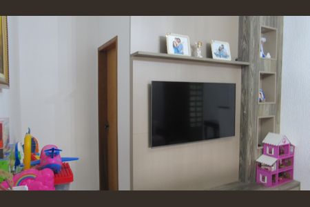 Sala de casa à venda com 3 quartos, 280m² em Jaguaribe, Osasco